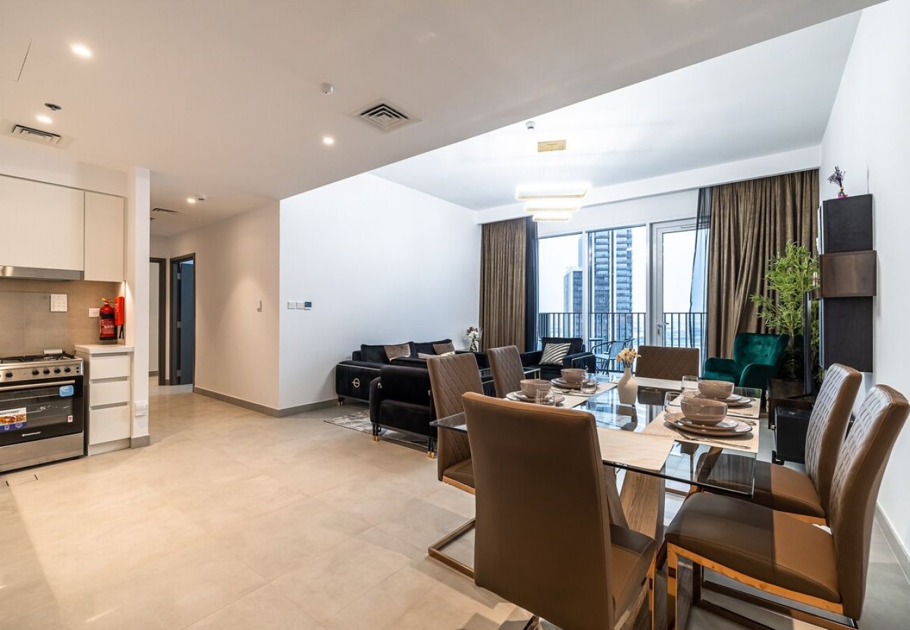 Апартаменты на Dubai - HHH - Spacious 2BDR Apartment  / Lagoons View / Close to the Airport 