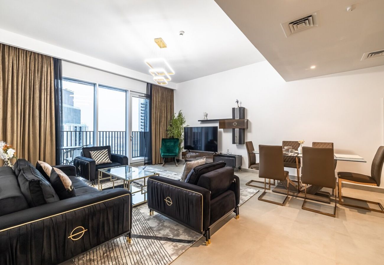 Апартаменты на Dubai - HHH - Spacious 2BDR Apartment  / Lagoons View / Close to the Airport 