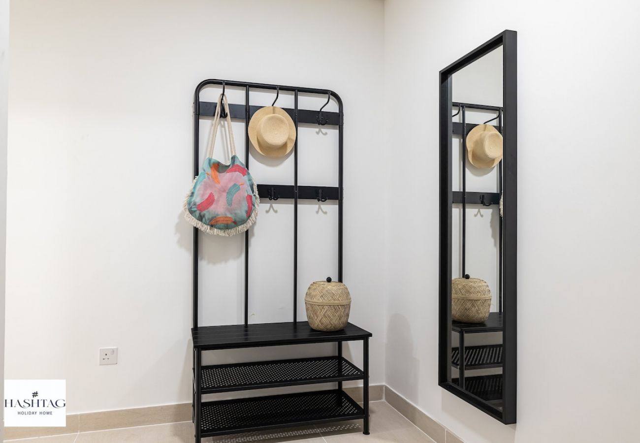 Апартаменты на Dubai - Modern 2BDR Apartment in Jumeirah Golf Estates 