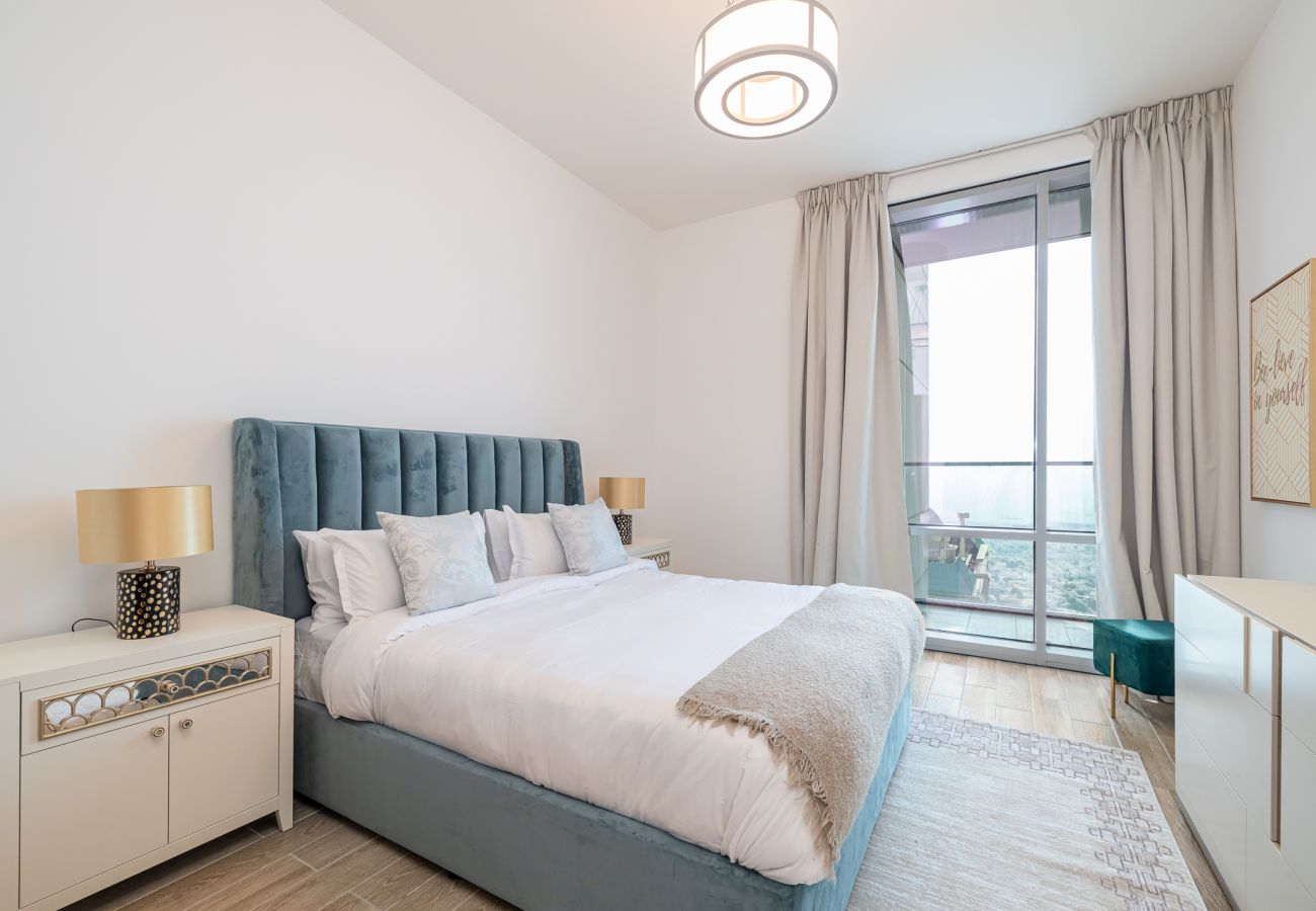 Апартаменты на Dubai - Spacious  3BDR + maid room / Business Bay /Noora Tower 