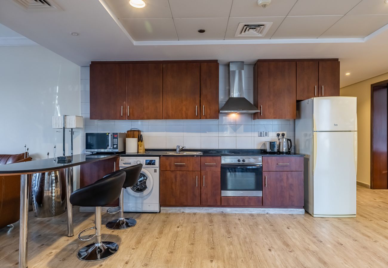 Апартаменты на Dubai - Stylish 1-Bedroom Apartment with Lake Views in JLT – Lake View Tower