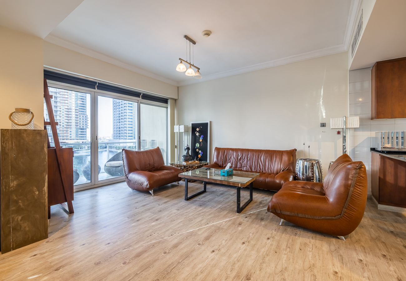 Апартаменты на Dubai - Stylish 1-Bedroom Apartment with Lake Views in JLT – Lake View Tower