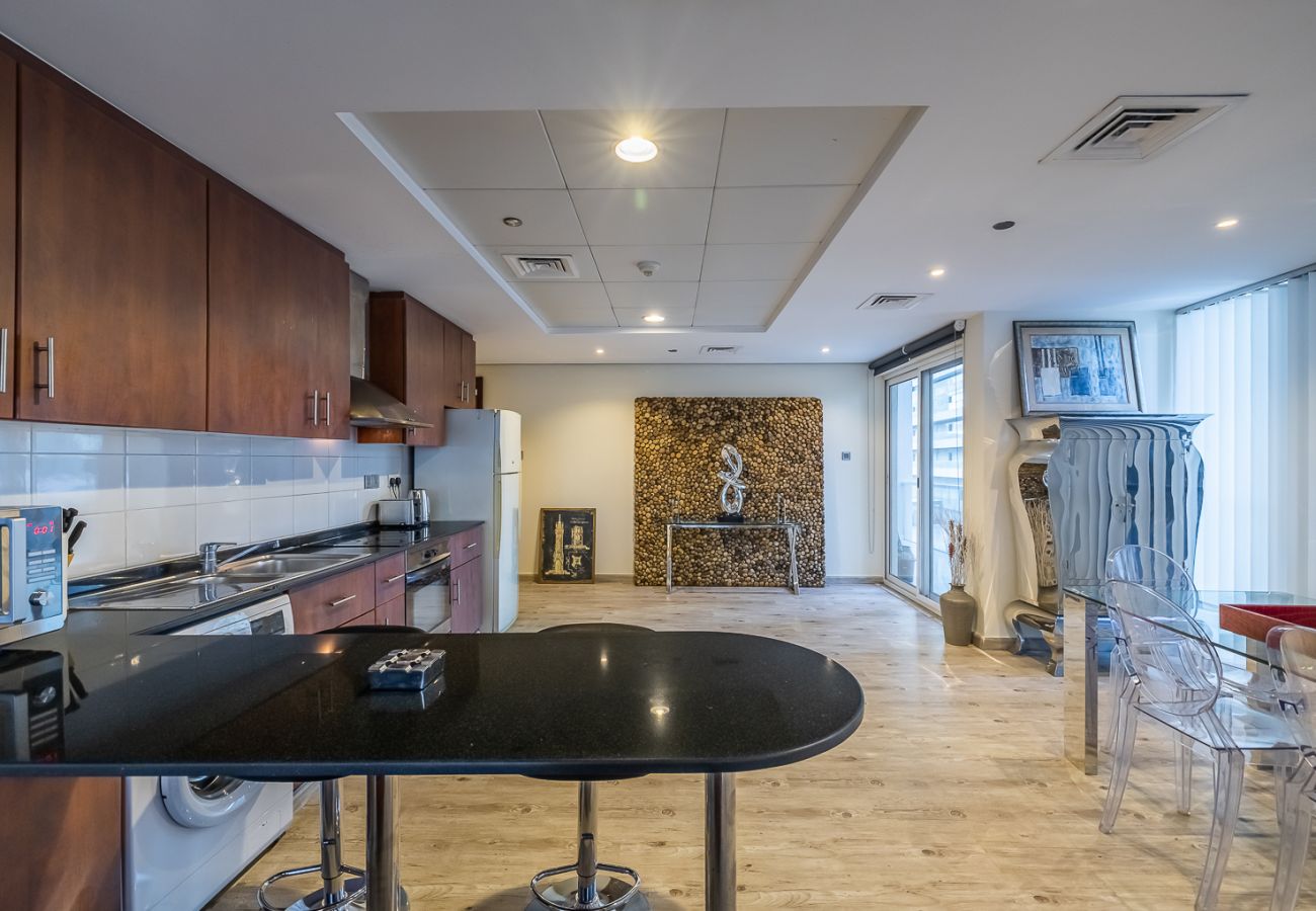 Апартаменты на Dubai - Stylish 1-Bedroom Apartment with Lake Views in JLT – Lake View Tower