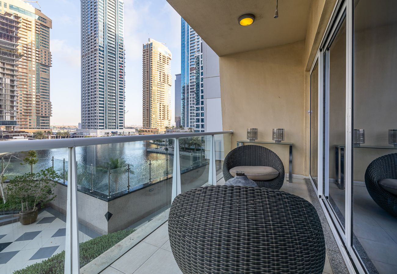 Апартаменты на Dubai - Stylish 1-Bedroom Apartment with Lake Views in JLT – Lake View Tower