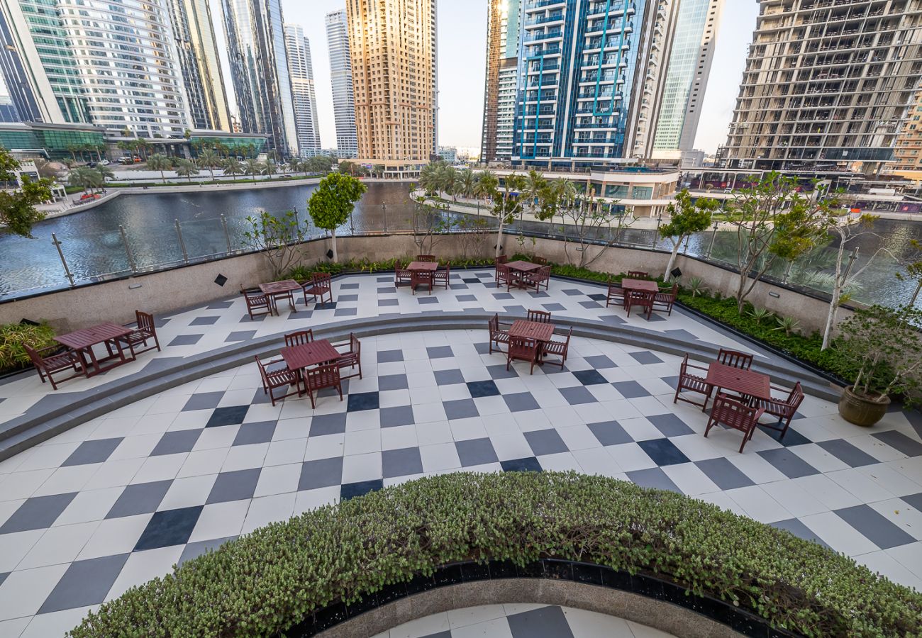 Апартаменты на Dubai - Stylish 1-Bedroom Apartment with Lake Views in JLT – Lake View Tower
