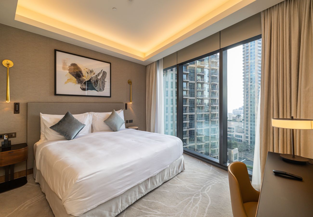 Апартаменты на Dubai - Elegant 1-Bedroom Apartment in Downtown Dubai – Address Opera