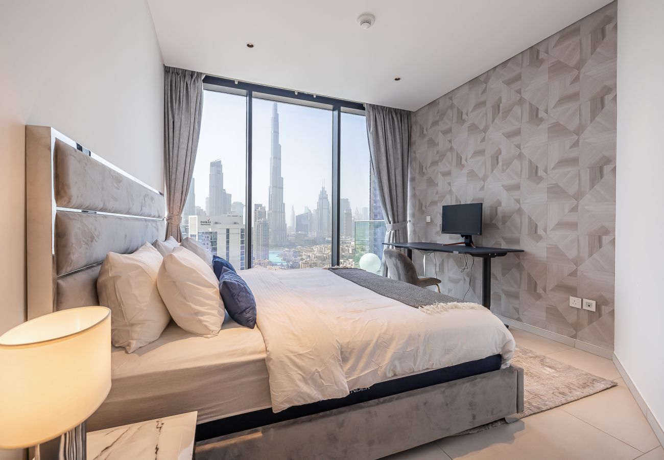 Апартаменты на Dubai - Spacious 3-Bedroom Apartment with Maid’s Room & Burj Khalifa Views – Business Bay