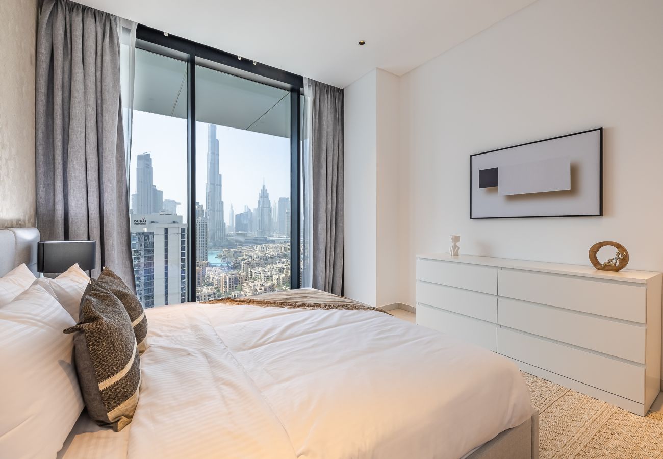 Апартаменты на Dubai - Spacious 3-Bedroom Apartment with Maid’s Room & Burj Khalifa Views – Business Bay