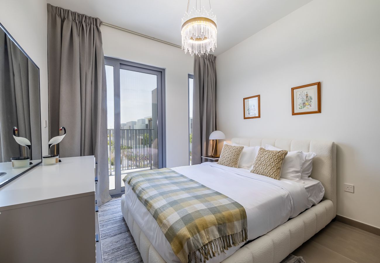 Таунхаус на Dubai - Elegant villa with 3 BDR I Maid Room I Garden /B51