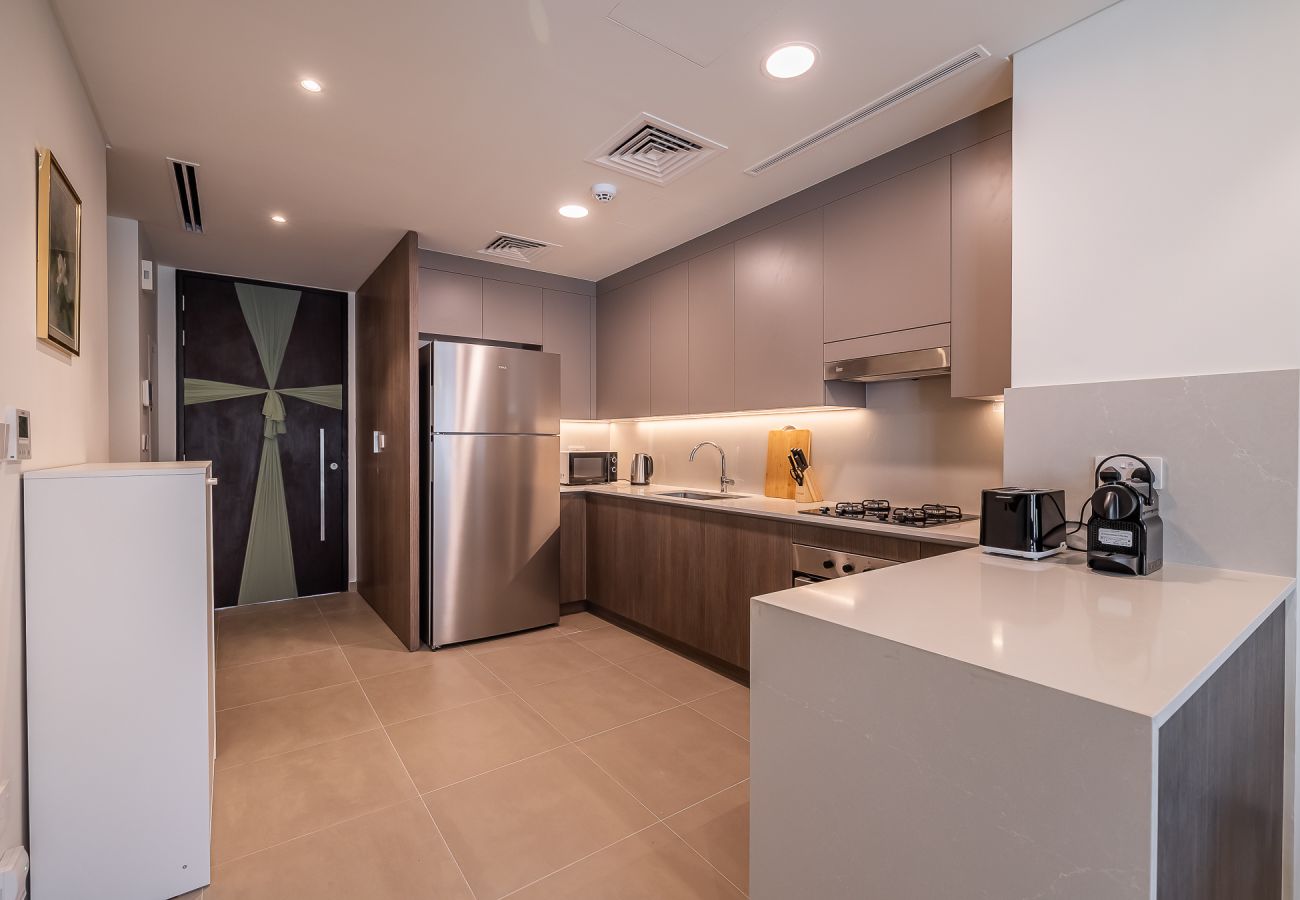 Таунхаус на Dubai - Elegant villa with 3 BDR I Maid Room I Garden /B51