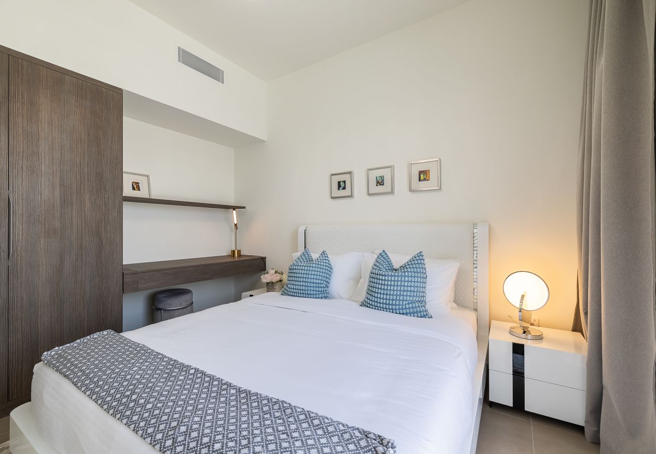 Таунхаус на Dubai - Elegant villa with 3 BDR I Maid Room I Garden /B51