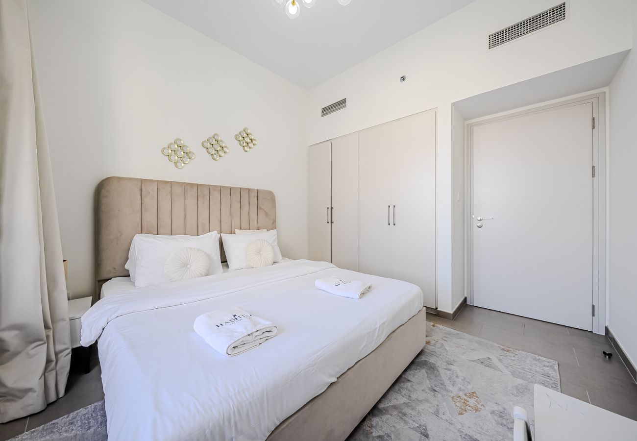 Апартаменты на Dubai - Charming 2-Bedroom Apartment in Dubai Hills with Stunning City Views