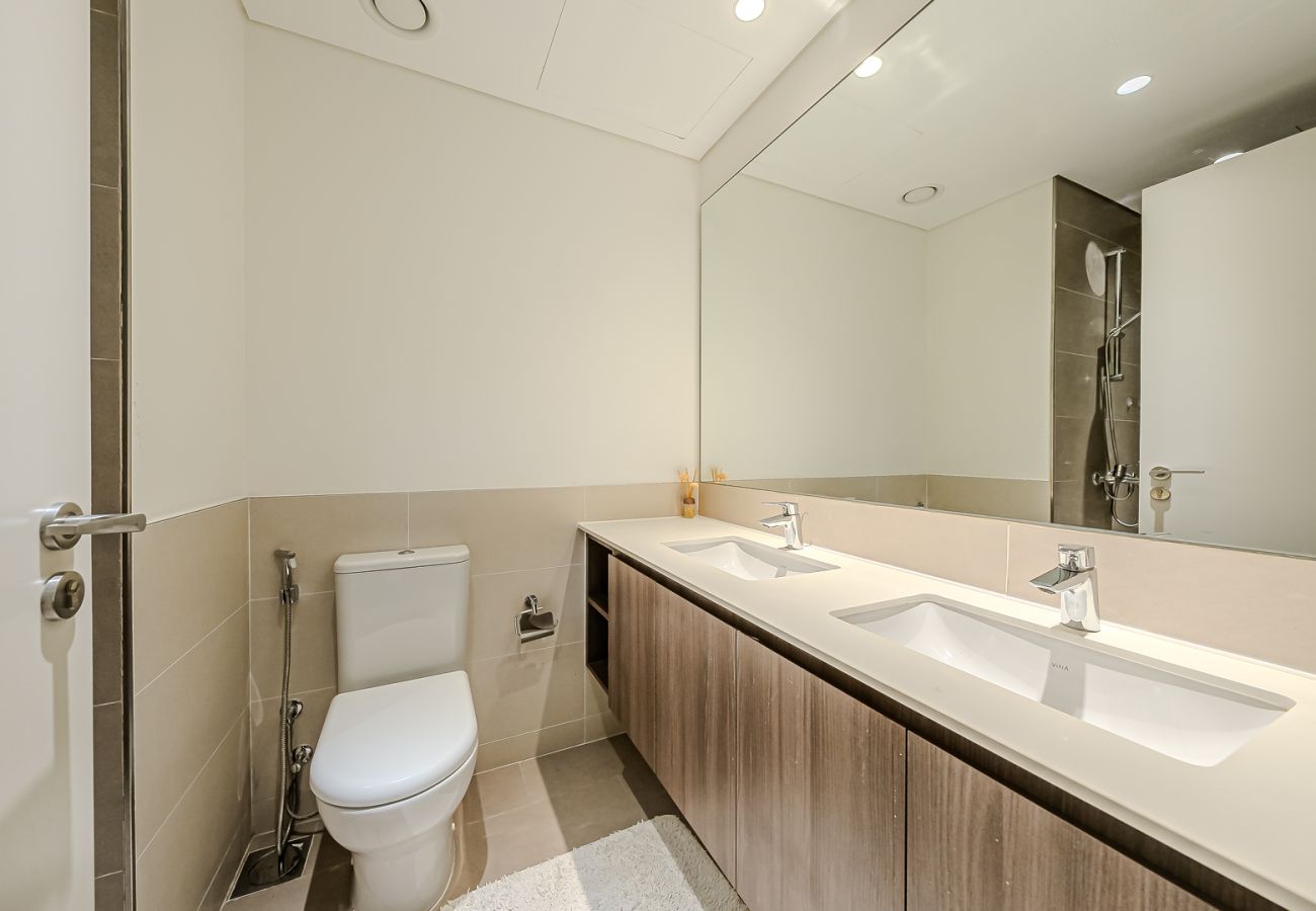 Апартаменты на Dubai - Charming 2-Bedroom Apartment in Dubai Hills with Stunning City Views