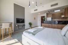 Квартира-студия на Dubai - Studio Apartment close to Burj Khalifa