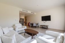 Таунхаус на Dubai - 3BDR Villa in Dubai South I With Green Garden I Ideal for families