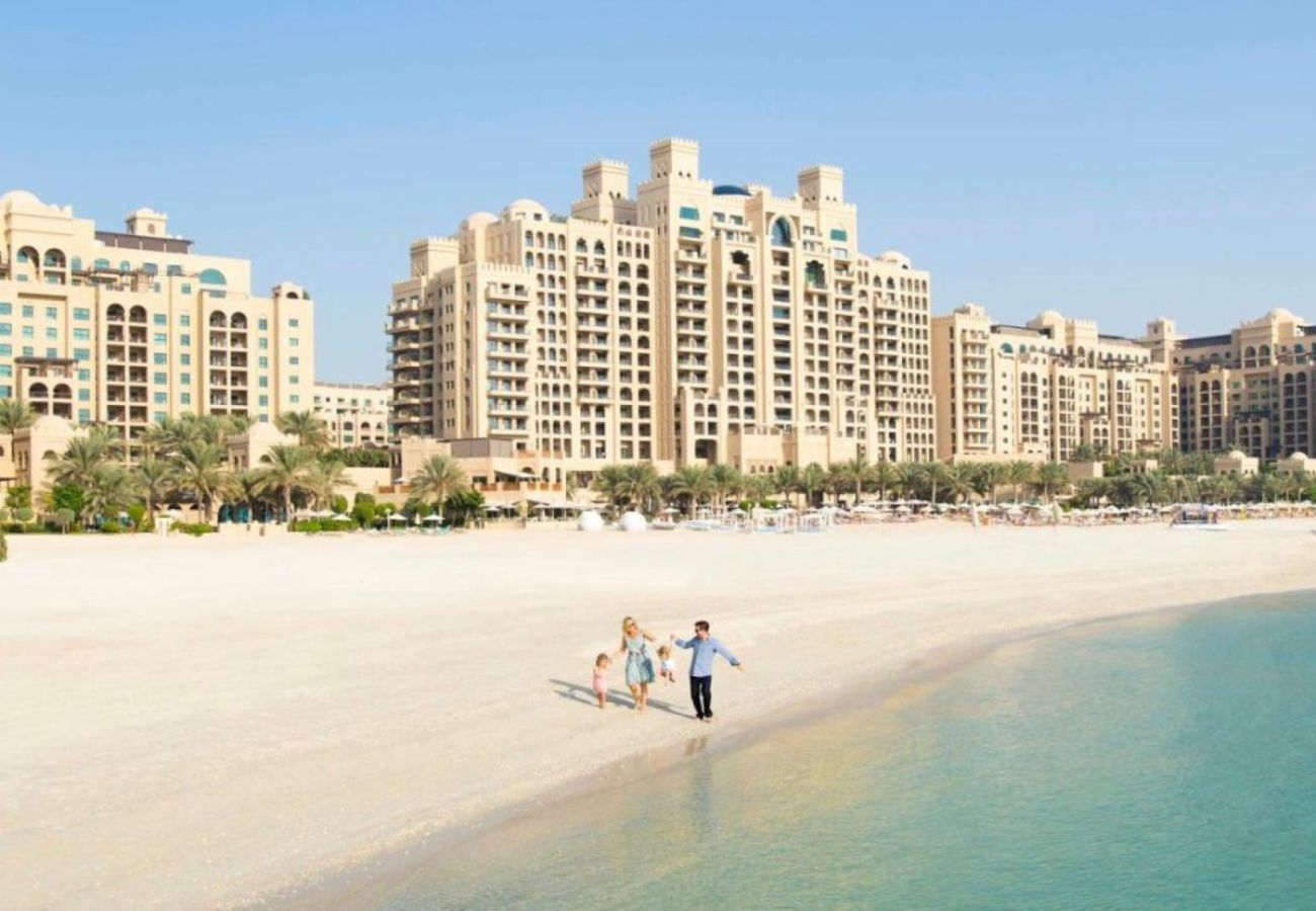Апартаменты на Dubai - Elegant 1-Bedroom Apartment in Fairmont Residences South on The Palm