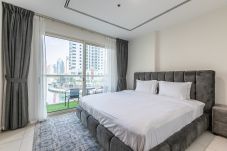 Апартаменты на Dubai - Renovated 2 BDR apartment I Dubai Marina I Near Metro