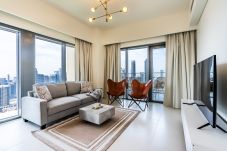 Апартаменты на Dubai - Exquisite 3BDR + maid room apartment I Burj Khalifa I Fountain View