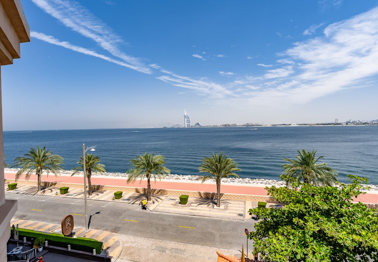 Апартаменты на Dubai - Stunning 1 BDR apartment in Anantara residence I Palm Jumeirah