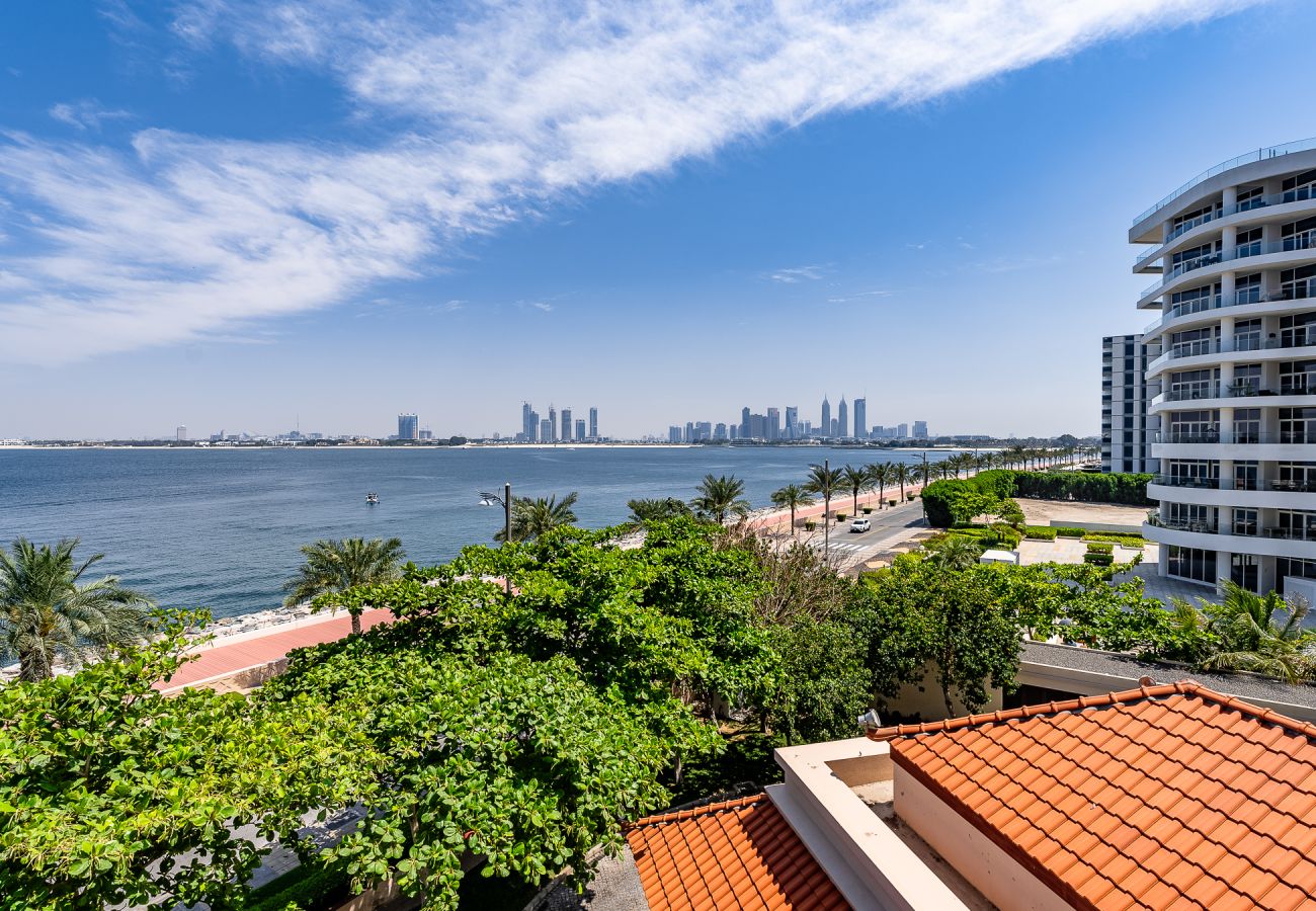 Апартаменты на Dubai - Stunning 1 BDR apartment in Anantara residence I Palm Jumeirah