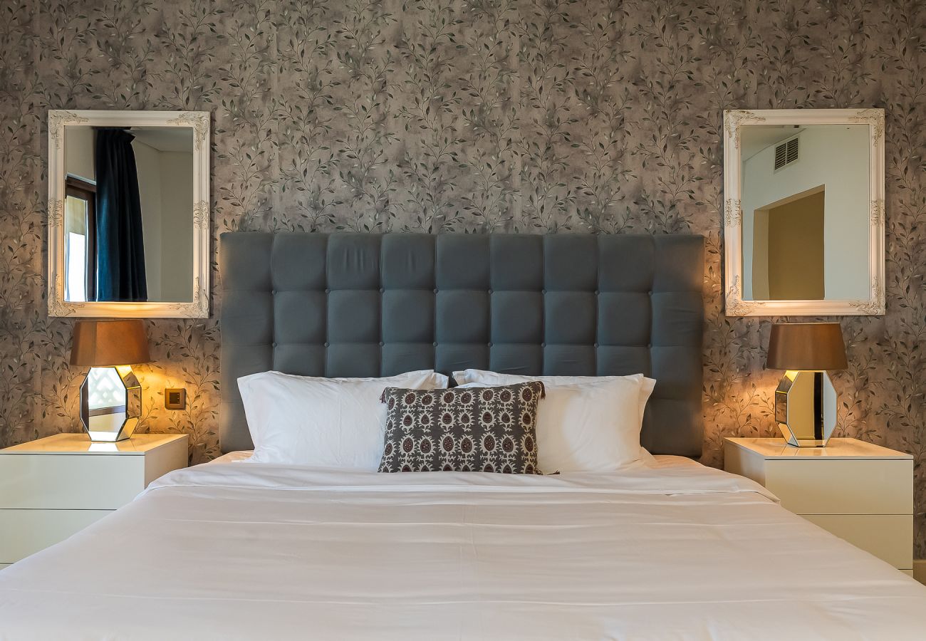 Апартаменты на Dubai - Renovated 4BDR in Palm Jumeirah