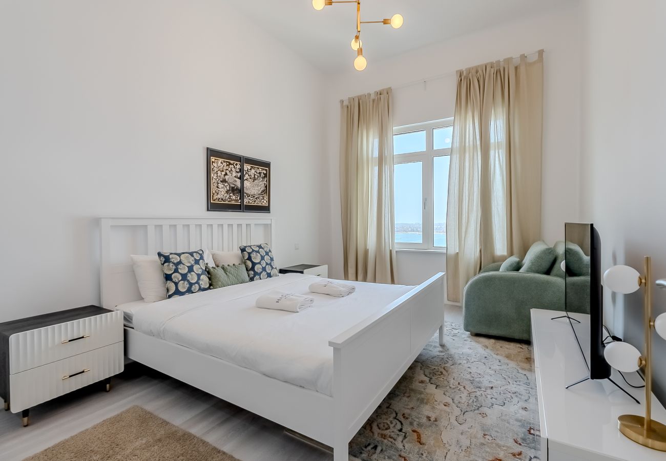 Апартаменты на Dubai - Elegant 2-Bedroom Apartment | Al Hatimi, Palm Jumeirah