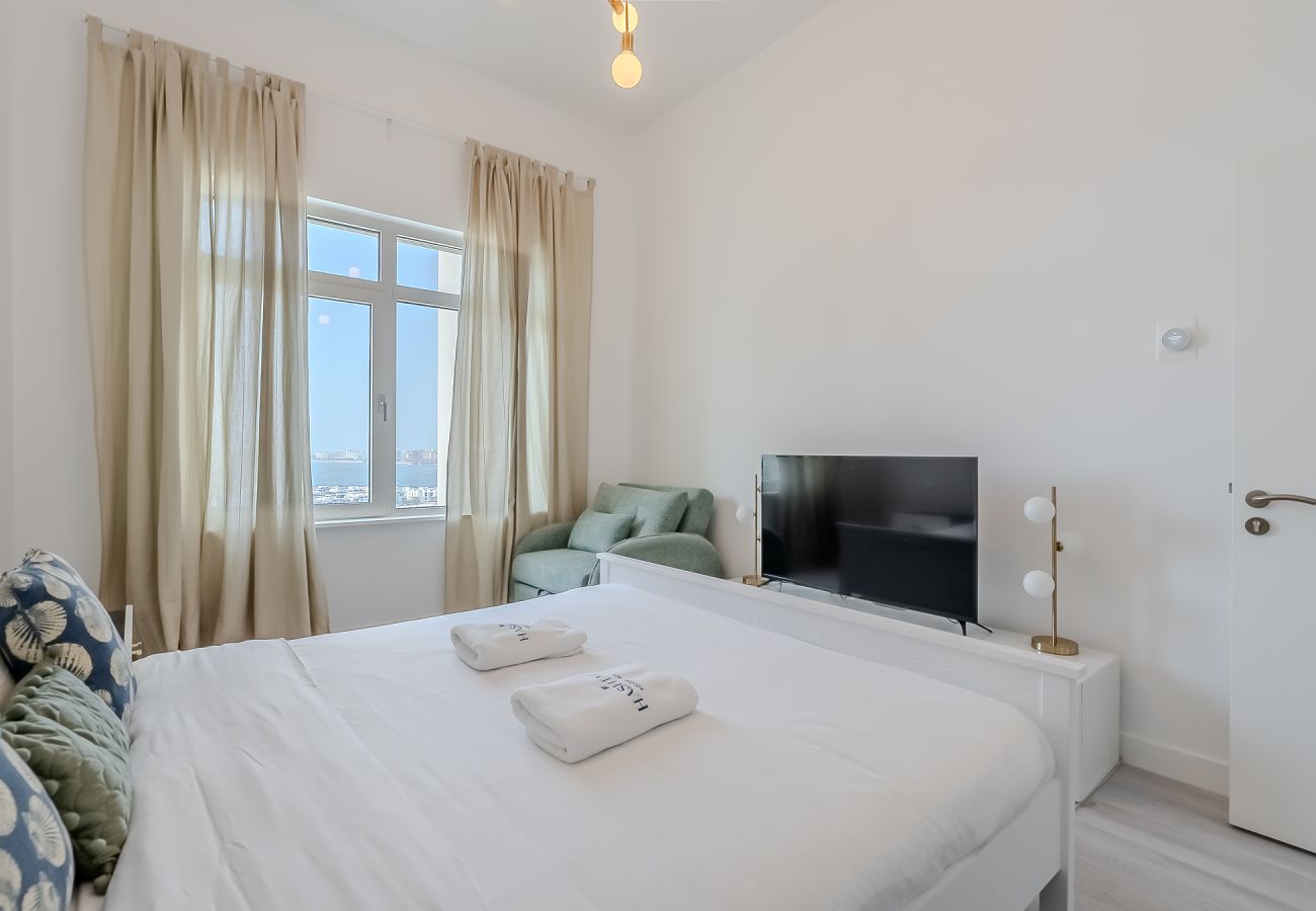 Апартаменты на Dubai - Elegant 2-Bedroom Apartment | Al Hatimi, Palm Jumeirah