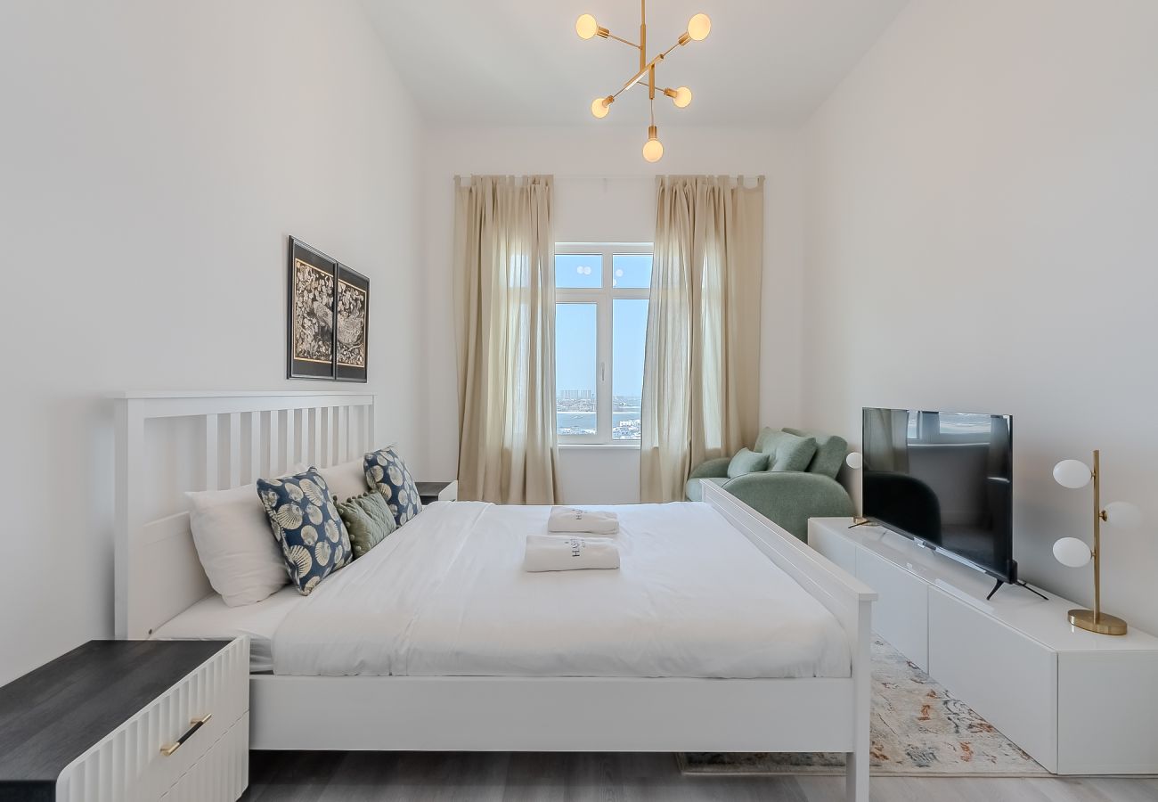 Апартаменты на Dubai - Elegant 2-Bedroom Apartment | Al Hatimi, Palm Jumeirah