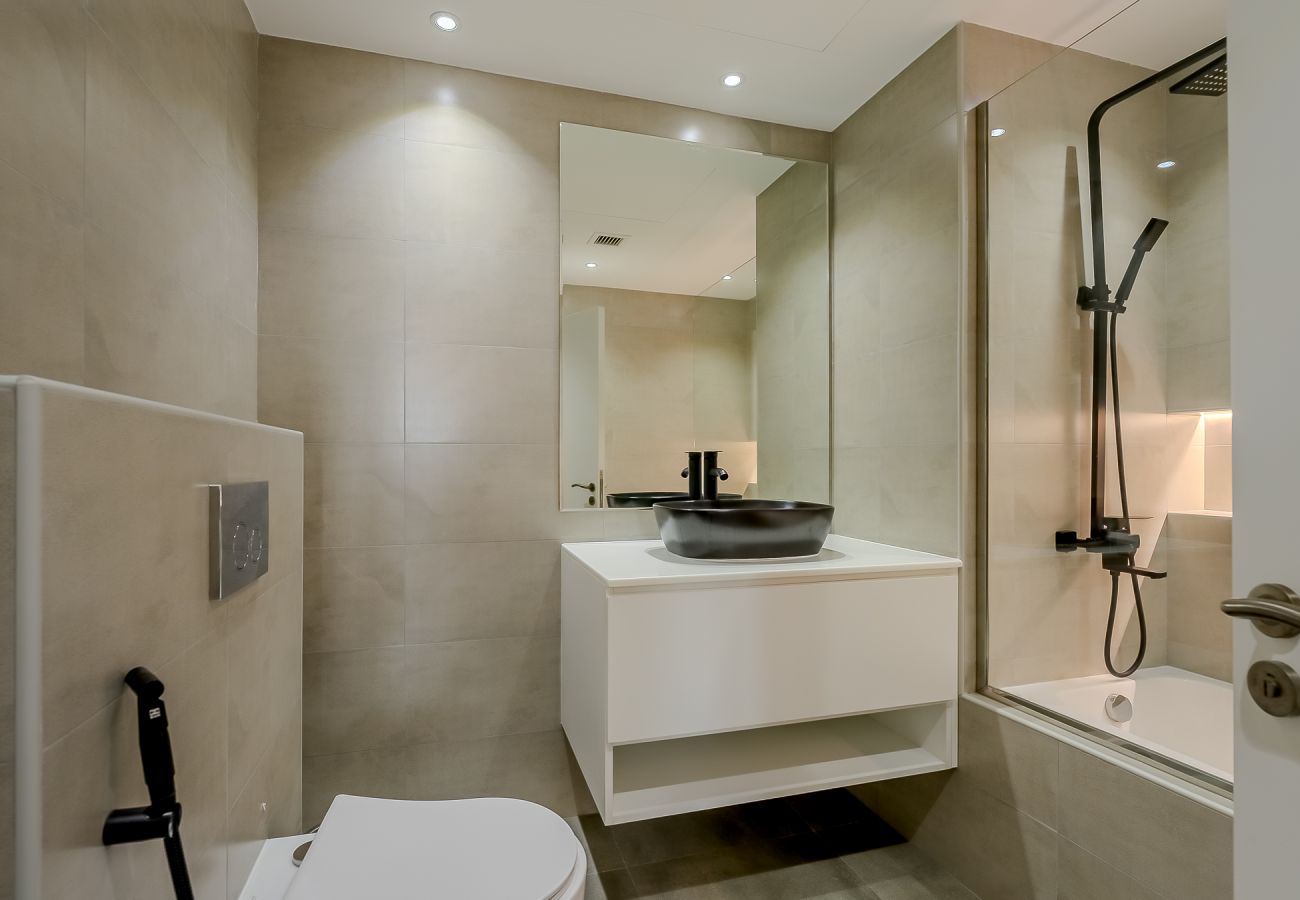Апартаменты на Dubai - Elegant 2-Bedroom Apartment | Al Hatimi, Palm Jumeirah
