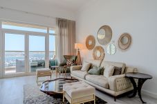 Апартаменты на Dubai - 2BDR Apartment I Sea View I Palm I Hatimi