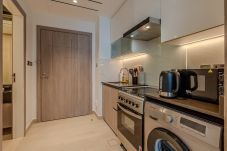 Апартаменты на Dubai - Comfy Studio Apartment in JLT I Medore