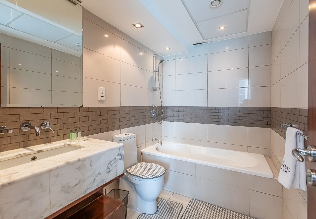 Апартаменты на Dubai - Modern 2-Bedroom Apartment in Sanibel Tower – Dubai Marina Living at Its Best