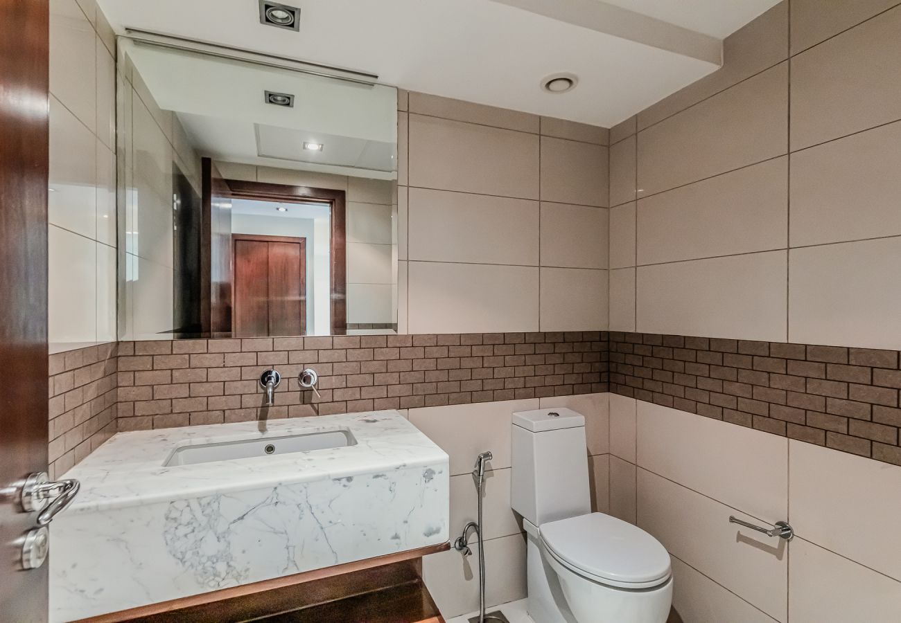 Апартаменты на Dubai - Modern 2-Bedroom Apartment in Sanibel Tower – Dubai Marina Living at Its Best
