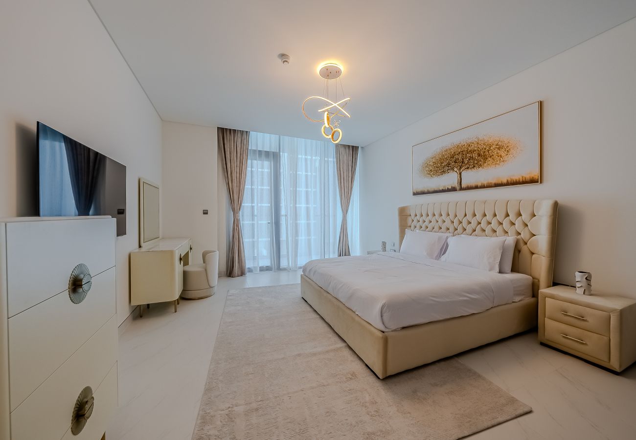 Апартаменты на Dubai - Spacious Crystal Lagoons View I MBR I 3BDR + Maid Room 