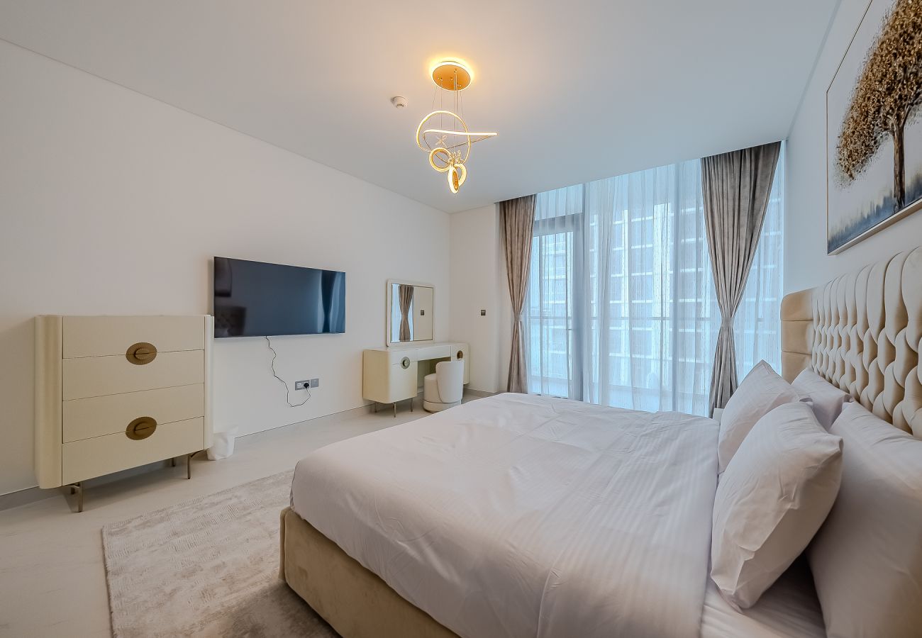Апартаменты на Dubai - Spacious Crystal Lagoons View I MBR I 3BDR + Maid Room 