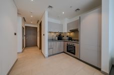 Апартаменты на Dubai - Stylish 1 BDR apartment in Sobha Waves