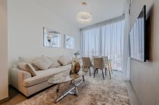 Апартаменты на Dubai - Stylish 1 BDR apartment in Sobha Waves