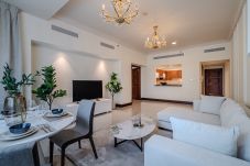 Апартаменты на Dubai - Apartment with Palm Jumeirah view I Golden Mile 