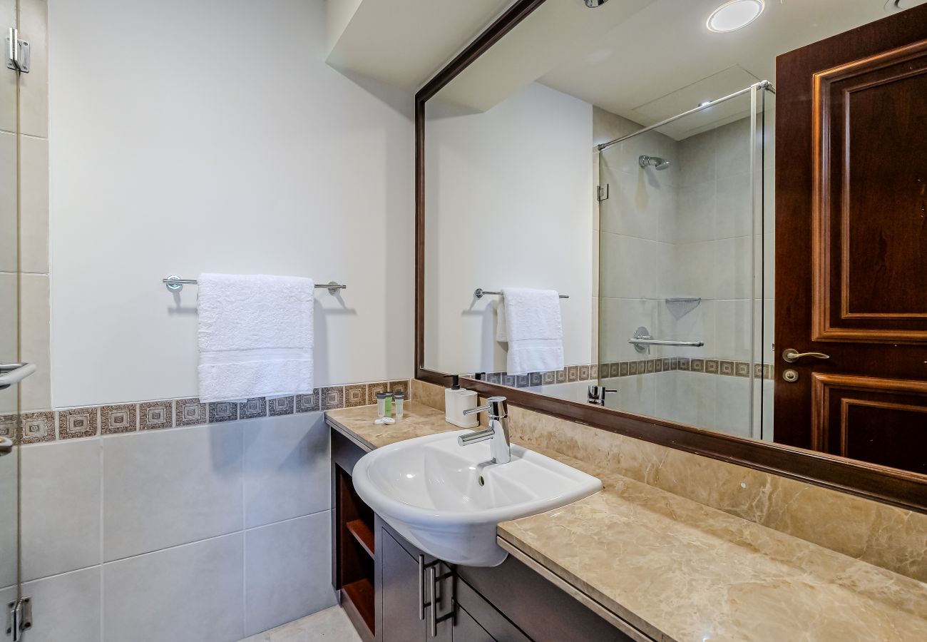 Апартаменты на Dubai - Elegant 2-Bedroom Apartment in Fairmont Residences South on The Palm 
