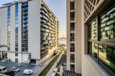 Апартаменты на Dubai - Newly renovated 2 Bedroom apartment in Palm Jumeirah 