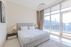 Апартаменты на Dubai - Spacious 3BDR Apartment in Marina with Office