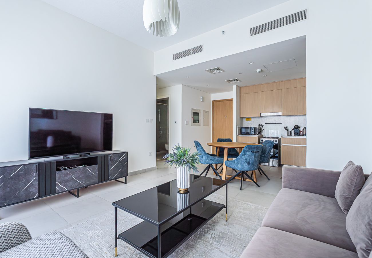 Апартаменты на Dubai - Elegant 1BDR apartment in Creek with Pool View