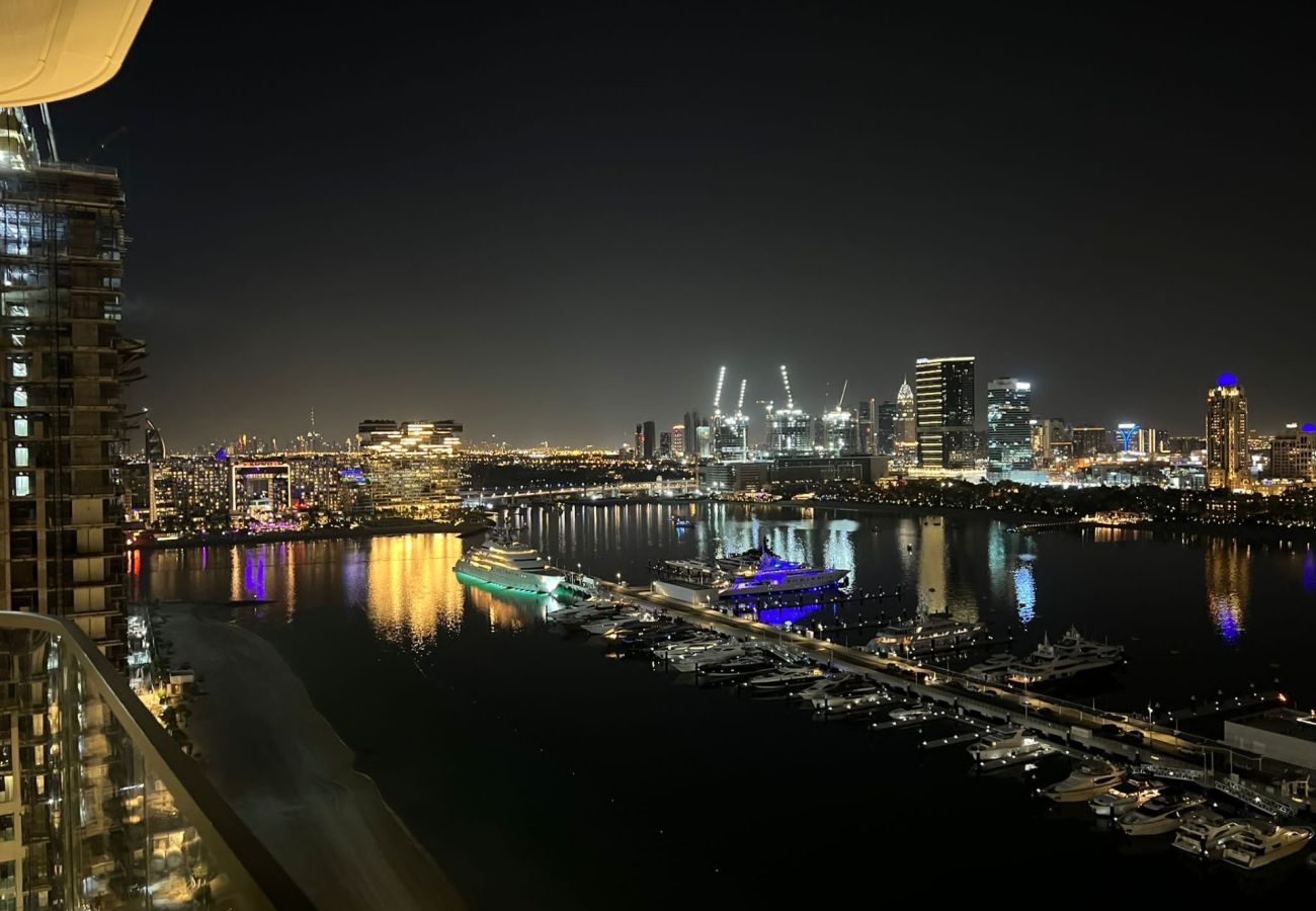 Апартаменты на Dubai - Boho-Chic 2BR with Stunning Sea Views | Marina Vista – Emaar Beachfront