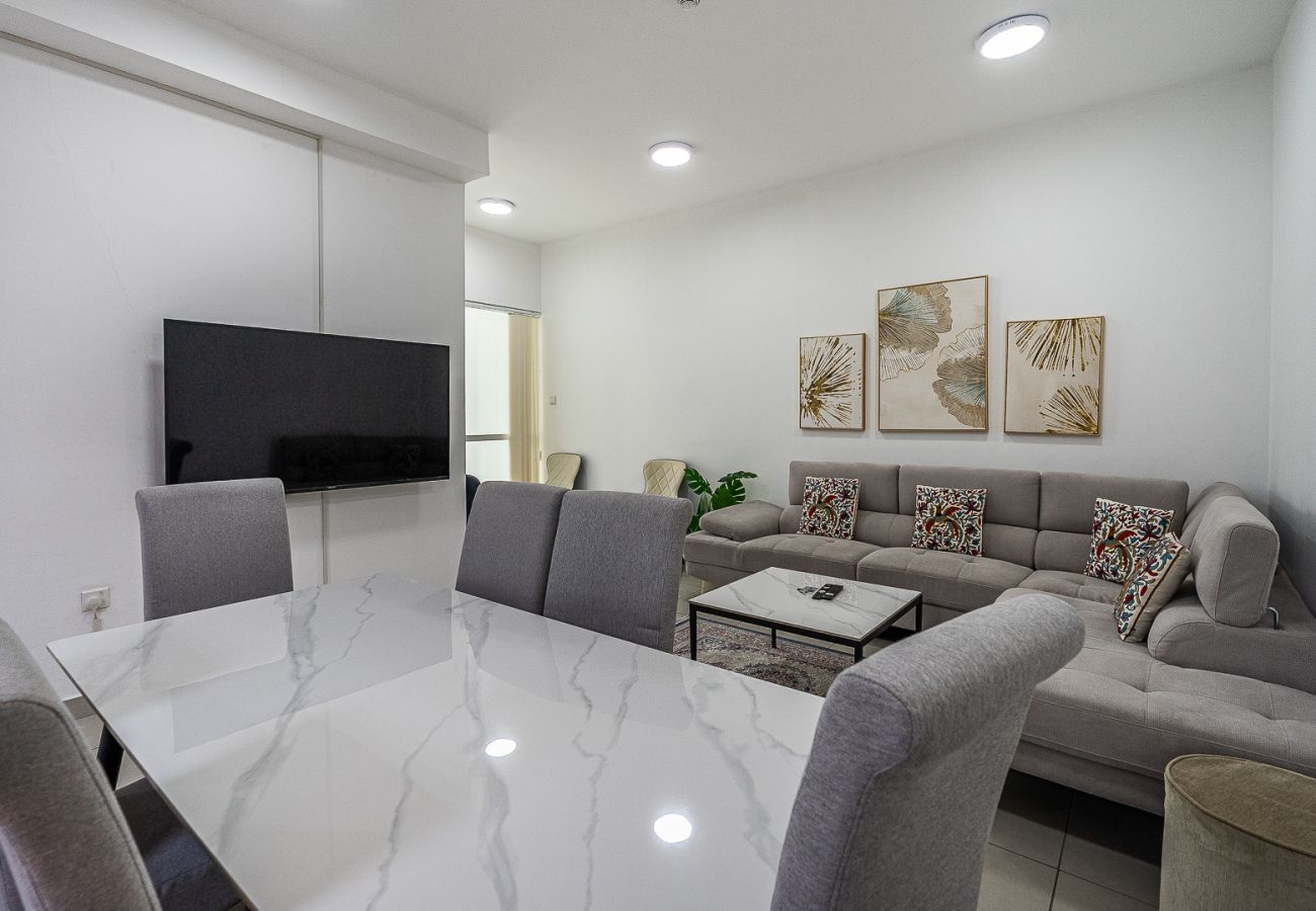 Апартаменты на Dubai - Central Location I 3BDR I Dubai Marina I Close To Metro 
