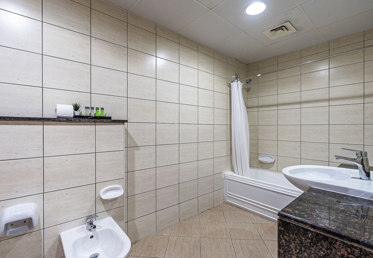 Апартаменты на Dubai - Central Location I 3BDR I Dubai Marina I Close To Metro 