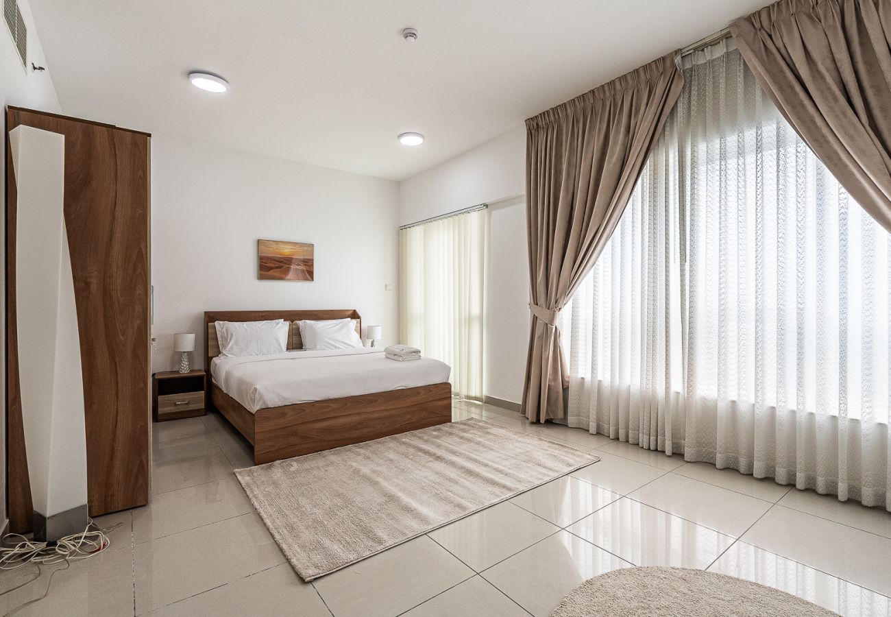 Апартаменты на Dubai - Central Location I 3BDR I Dubai Marina I Close To Metro 