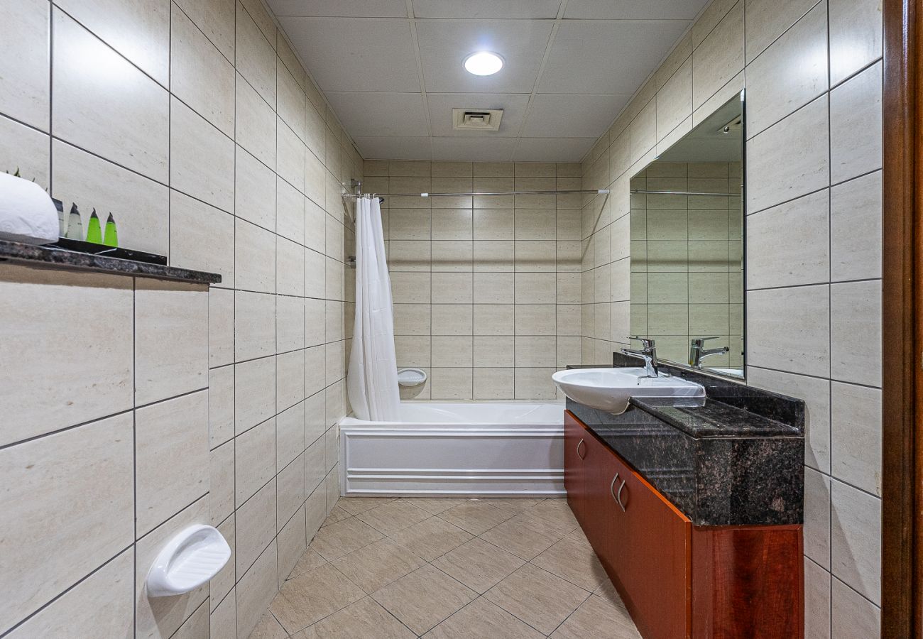 Апартаменты на Dubai - Central Location I 3BDR I Dubai Marina I Close To Metro 