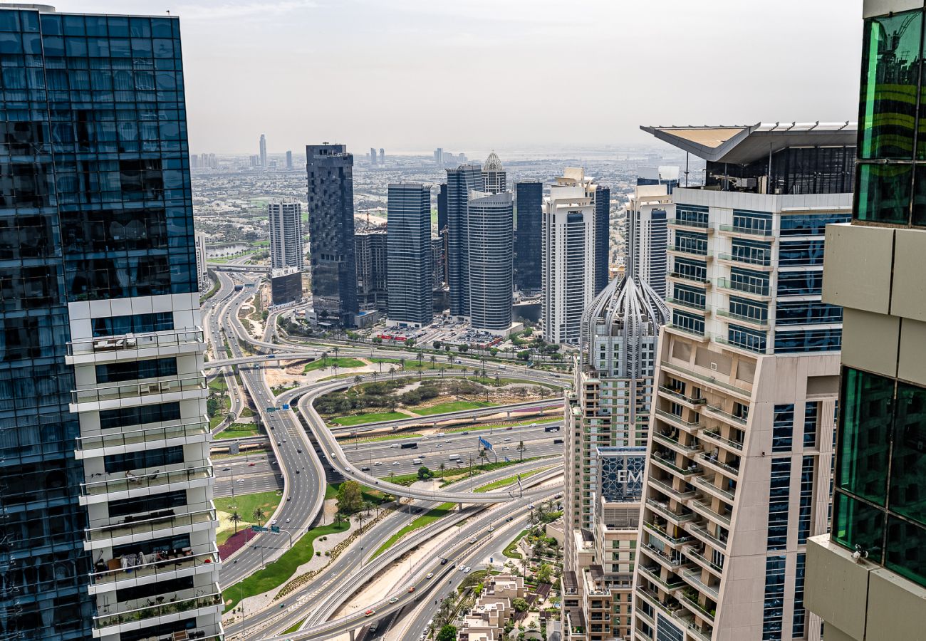 Апартаменты на Dubai - Central Location I 3BDR I Dubai Marina I Close To Metro 