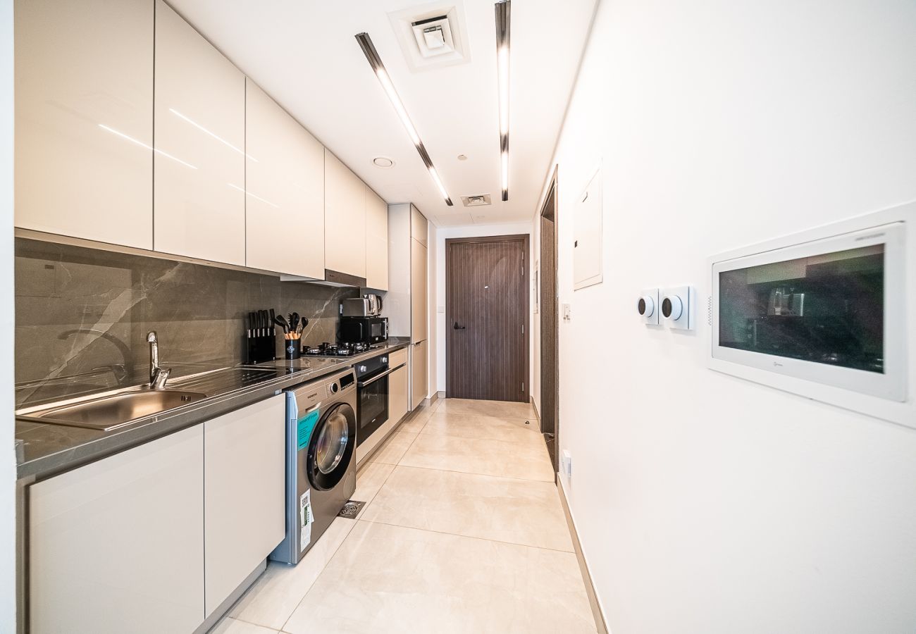 Квартира-студия на Dubai - Studio with Smart Home Facilities I Business Bay
