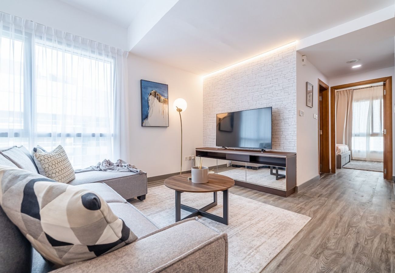 Apartment in Dubai - 1BDR apartment with Dubai Marina view/close to JBR 